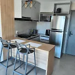 Class Meireles - 42m, Novo, Alto Padrão, Frente Mar Apartamento