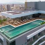 Beach Class Meireles - 42m, Novo, Alto Padrão, Frente Mar